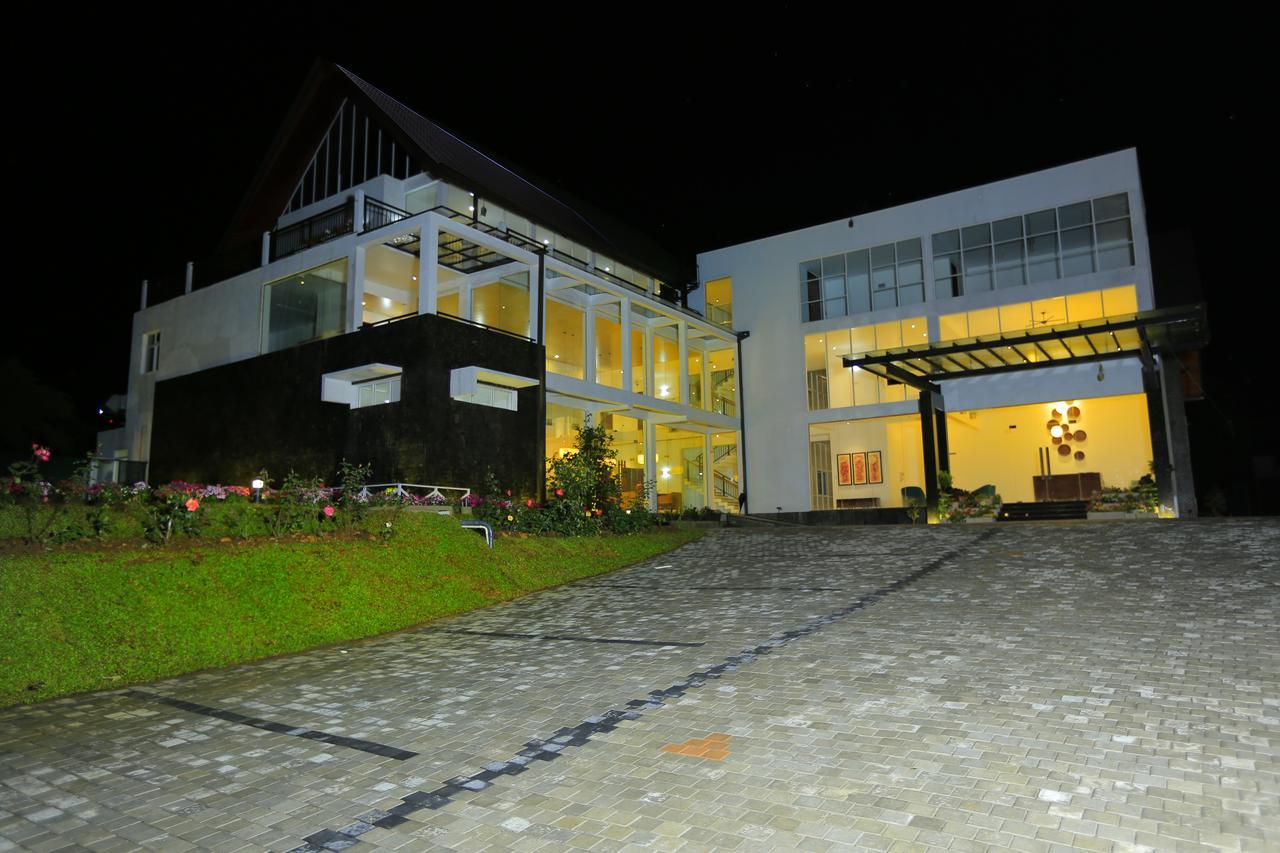 Ripon Grand Hill By Ehi Hotel Nuwara Eliya Buitenkant foto